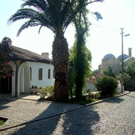 St John's House With Private Pool, Gardens & Sauna سلجوك
