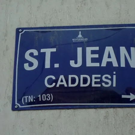 St John's House With Private Pool, Gardens & Sauna Ferienhaus Selçuk