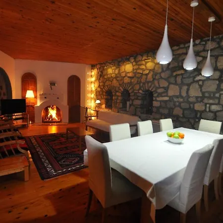 St John's House With Private Pool, Gardens & Sauna سلجوك