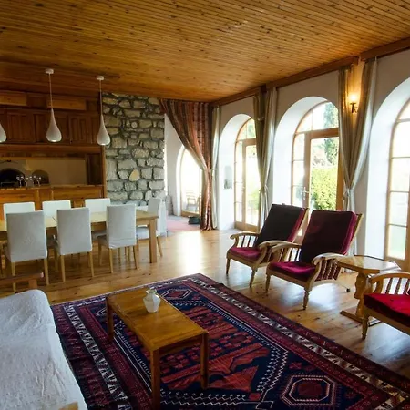 St John's House With Private Pool, Gardens & Sauna Ferienhaus Selçuk