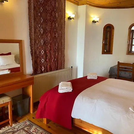 Ferienhaus St John's House With Private Pool, Gardens & Sauna *