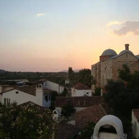 St John's House With Private Pool, Gardens & Sauna سلجوك