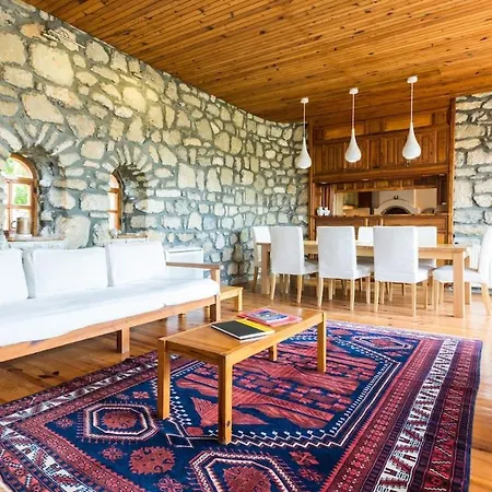 St John's House With Private Pool, Gardens & Sauna سلجوك